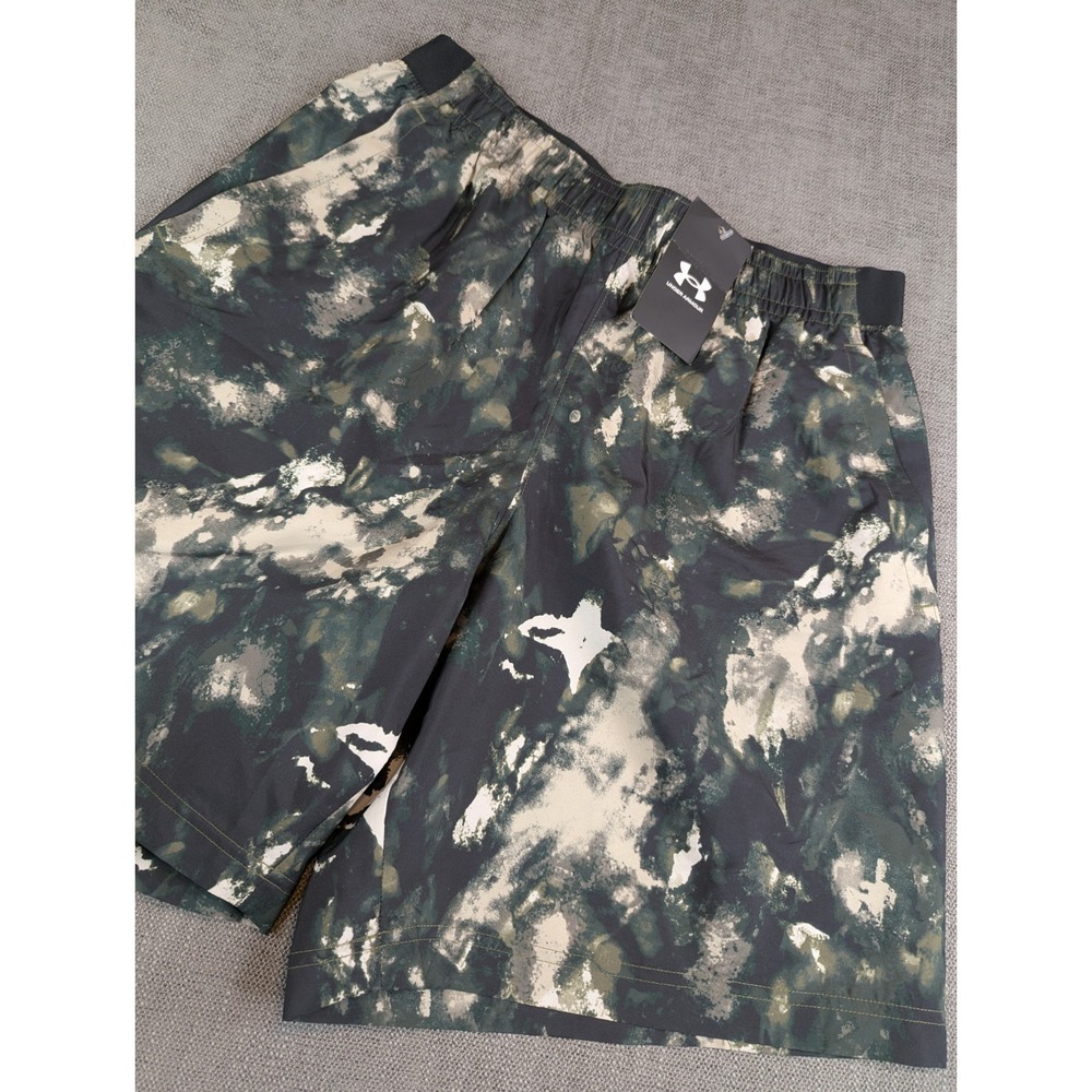 NWT Under Armour Shorts Men M Green Woven Adapt Camo Loose Unlined Quick Dry Gym